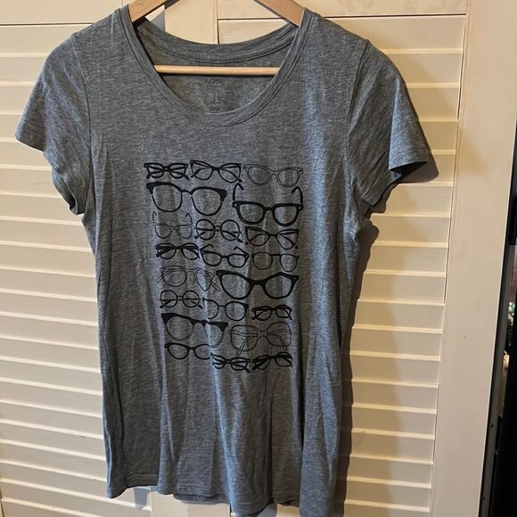 Gap glasses graphic top size small - Picture 1 of 4